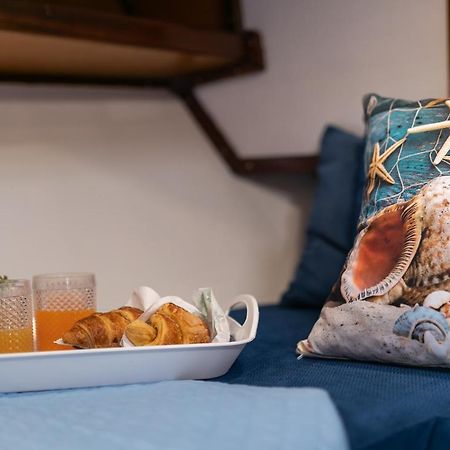 Marta Boat B&B كاستيلساردو المظهر الخارجي الصورة